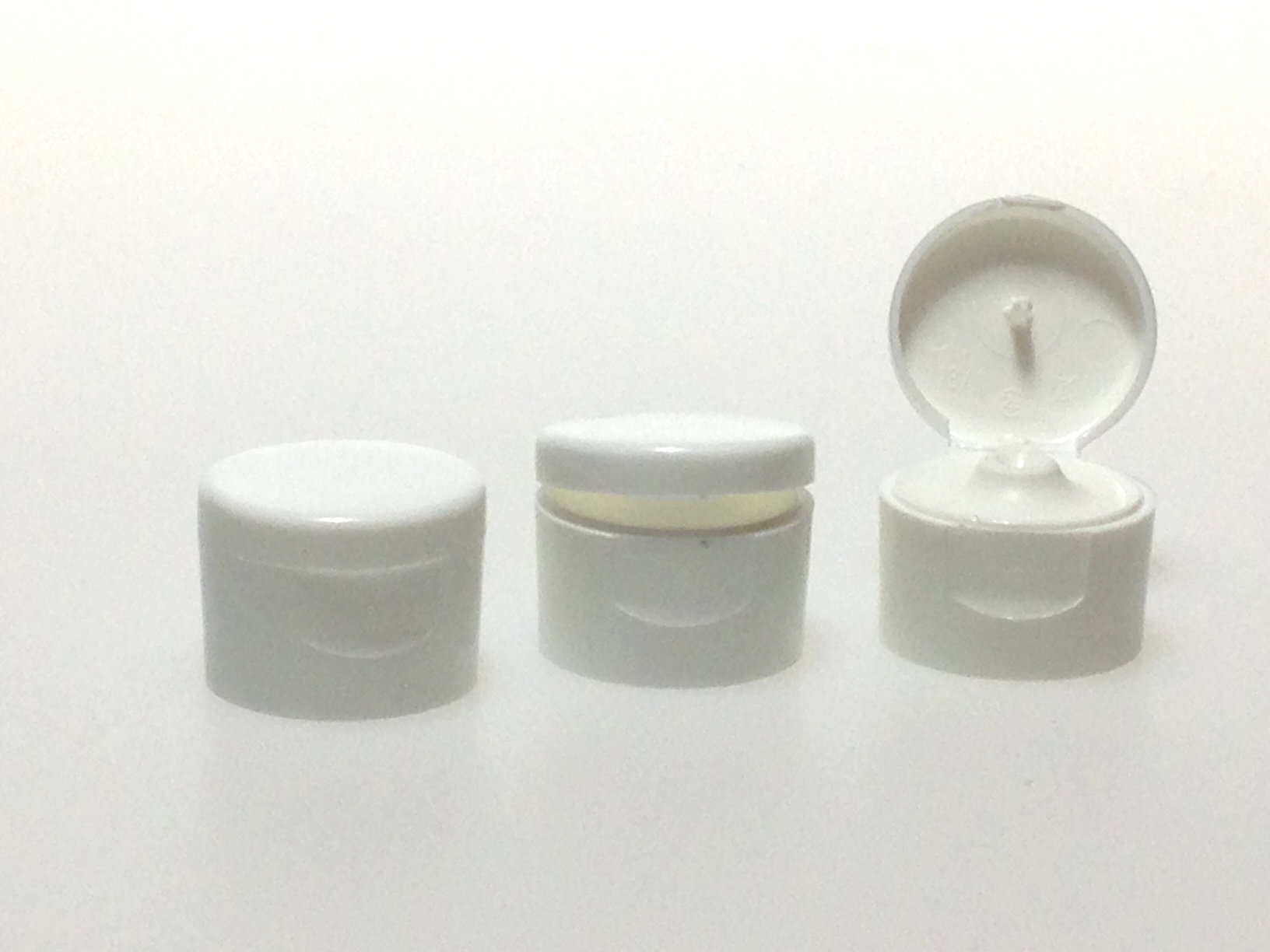 CAPSULE SERVICE ZP PP BLANC 24/410 - TROU 2 MM